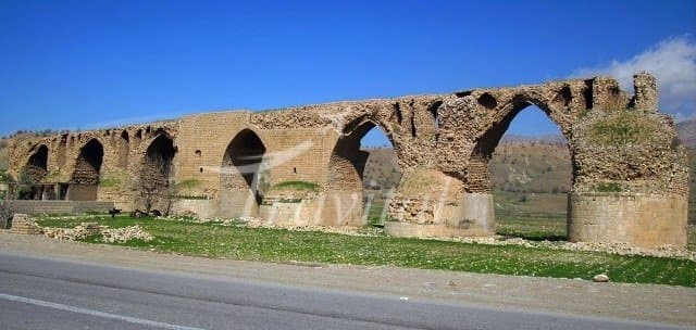 Kashgan Bridge – Koohdasht - view 3