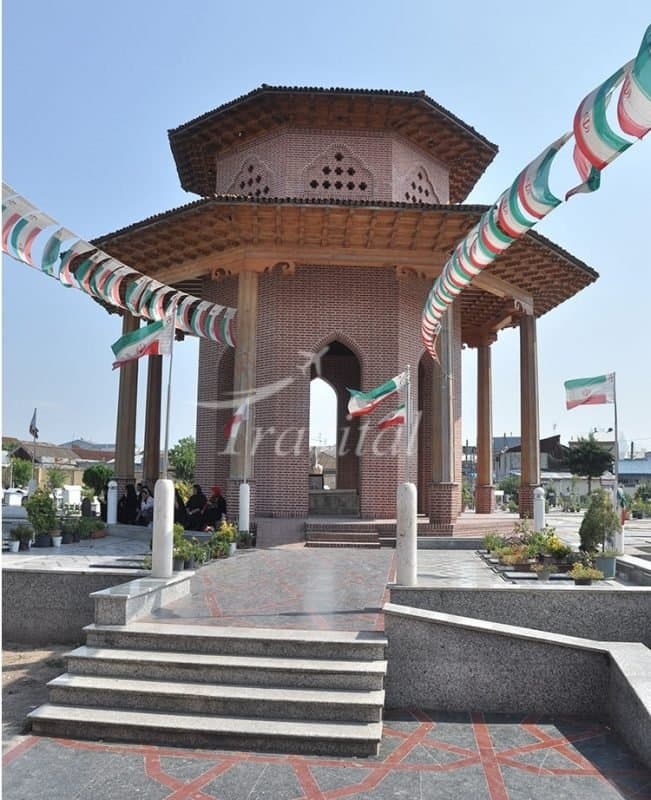 Mirza Kuchak Khan Jangali Tomb – Rasht - view 3
