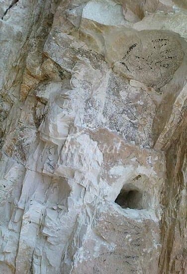 Petroglyphs of Mirmalas Cave