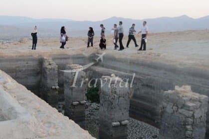 Qadamgah Castle – Lar - view 2
