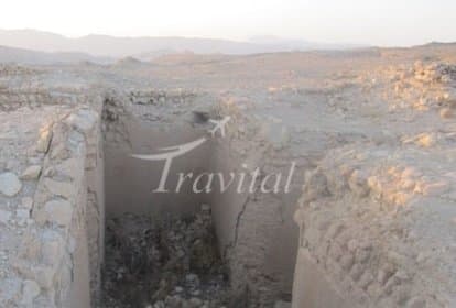 Qadamgah Castle – Lar - view 3