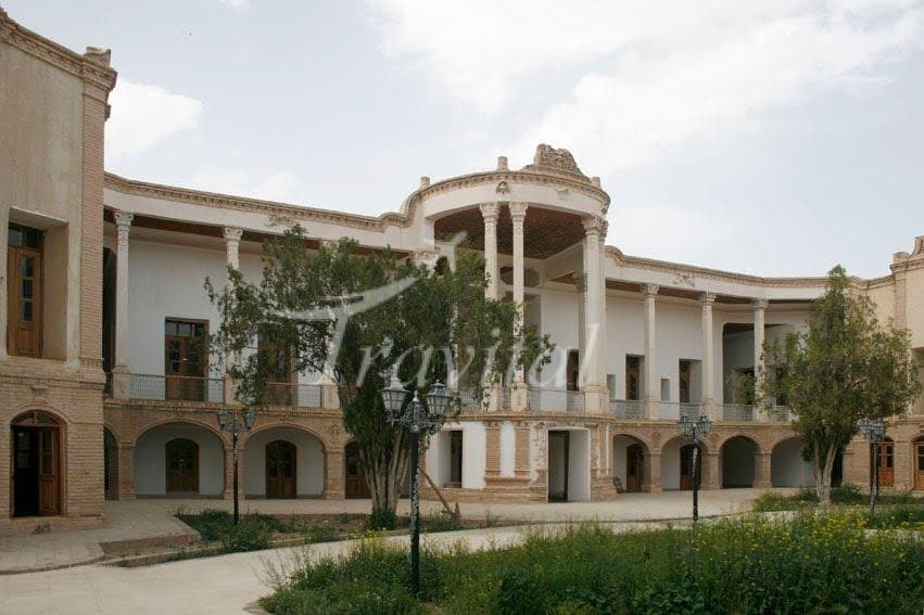 Salar Mohtasham Edifice – Khomein - view 3