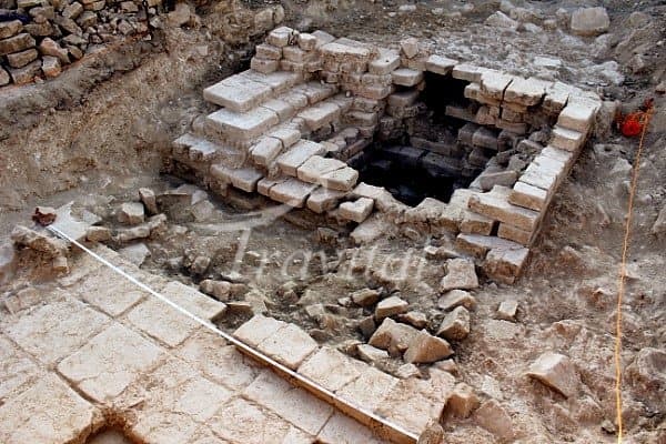Shami Graveyard – Eazeh - view 2