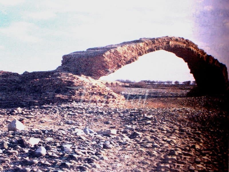 Sorkhdeh Historical Bridge – Saveh - view 2