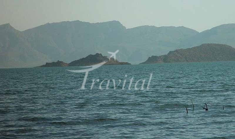 Tashak and Bakhtegan Lake – Neyriz - view 2