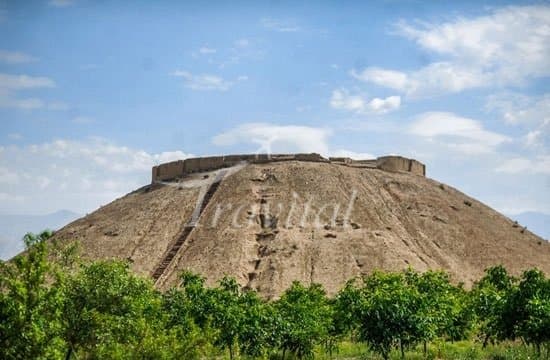 Uzbeki Historical Hill – Nazarabad - view 2