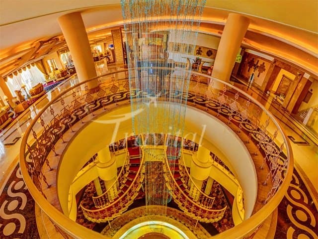 Amirkabir Hotel – Arak