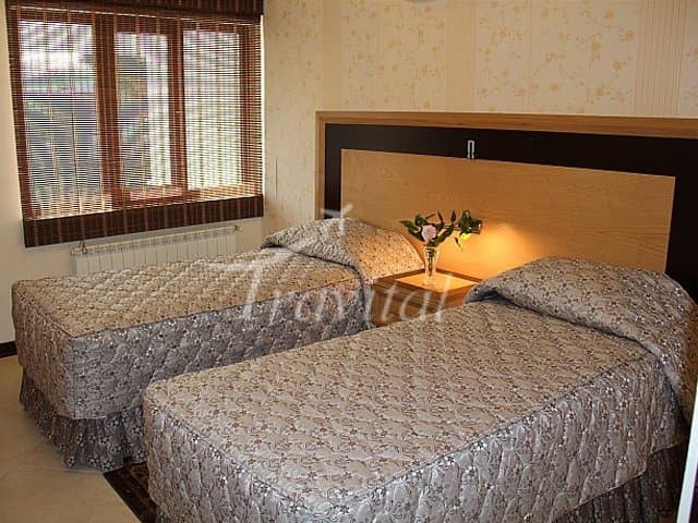 Ahovan Hotel – Ramsar