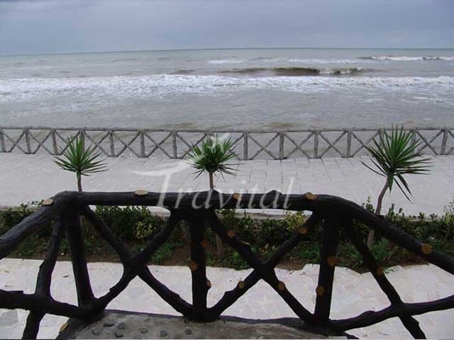 Paradise Apartment Hotel – Ramsar