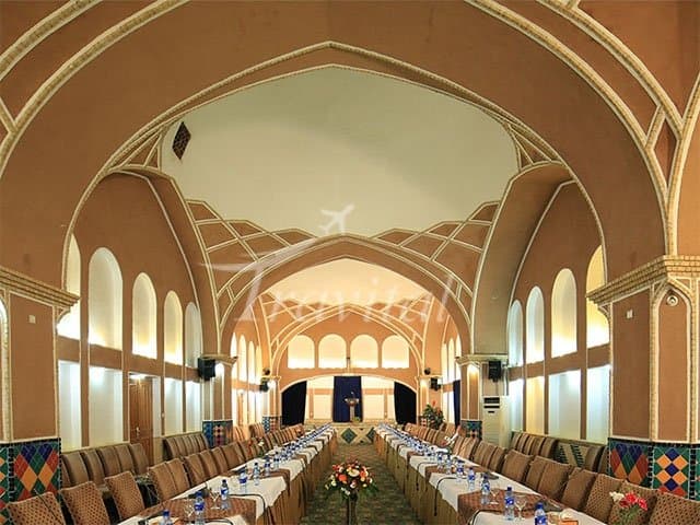Moshir al-Mamalek Garden Hotel – Yazd