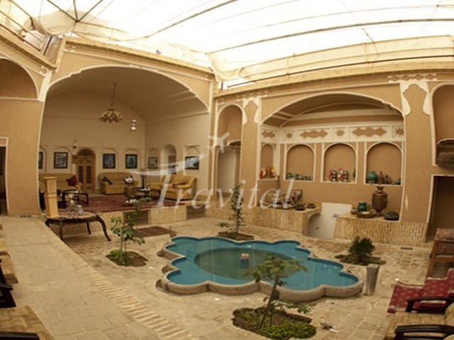 Vali Traditional Hotel – Yazd - view 1