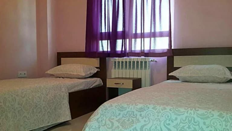 Almas Lodging House – Nowshahr