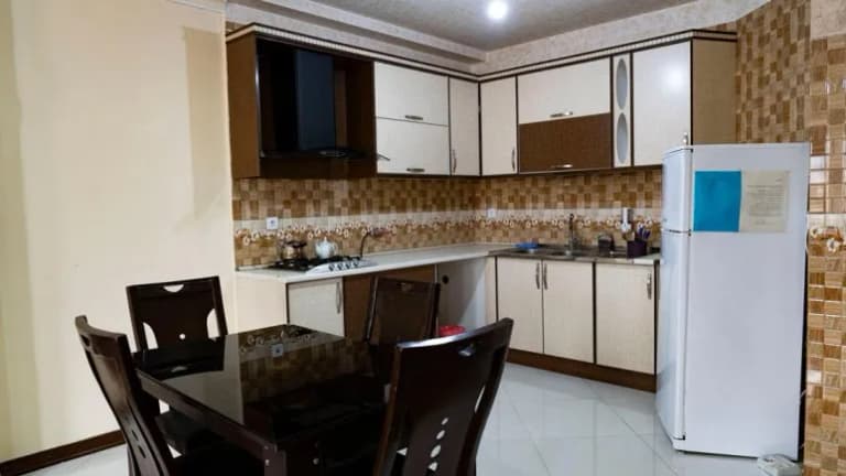 Almas Lodging House – Nowshahr