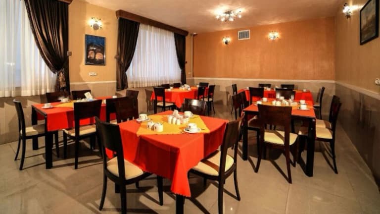 Alisadr Jahangardi (Tourism) Hotel – Kaboodarahang