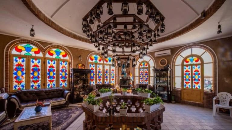 Fanoos Viuna Traditional Residence – Kashan