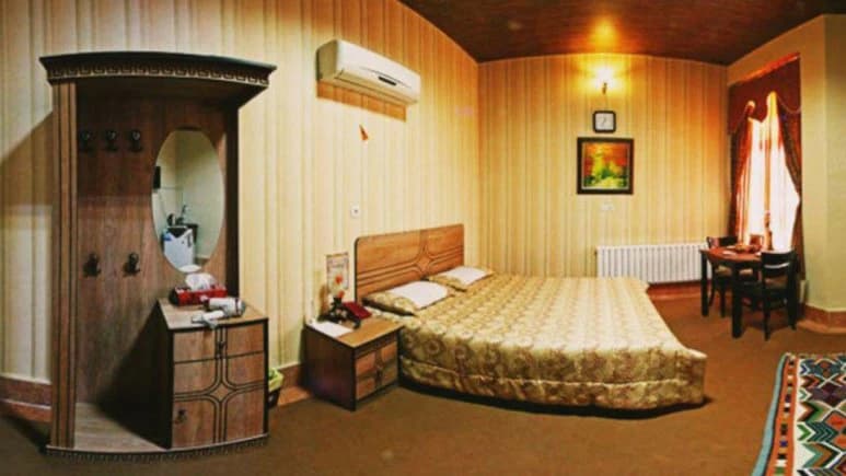 Emad Nezam Hotel – Ferdos - view 1