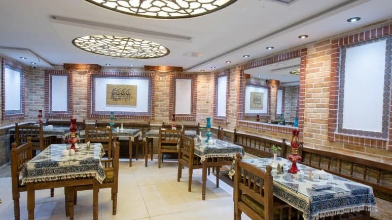 Bahar Narenj Hafez Traditional Residence – Shiraz - view 3