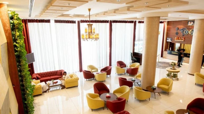 Shirazis Hotel – Shiraz - view 3