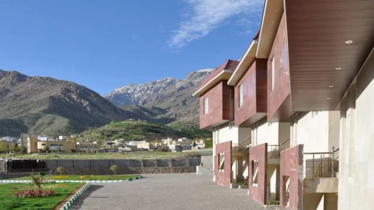 Simorgh Dena Hotel – Sidokht