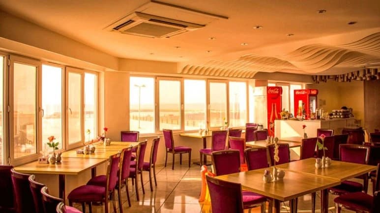Singo Hotel – Dargahan - view 2