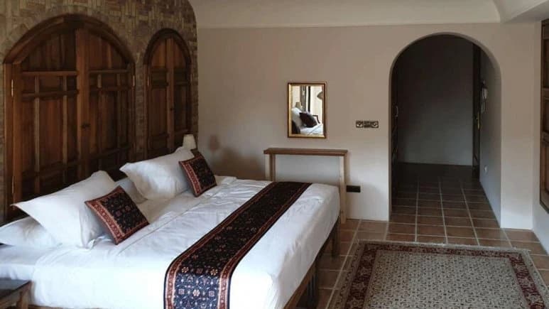 Orosi Hotel – Tabriz - view 5