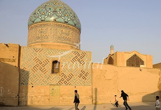 Imamzadeh Esmaeil – Isfahan