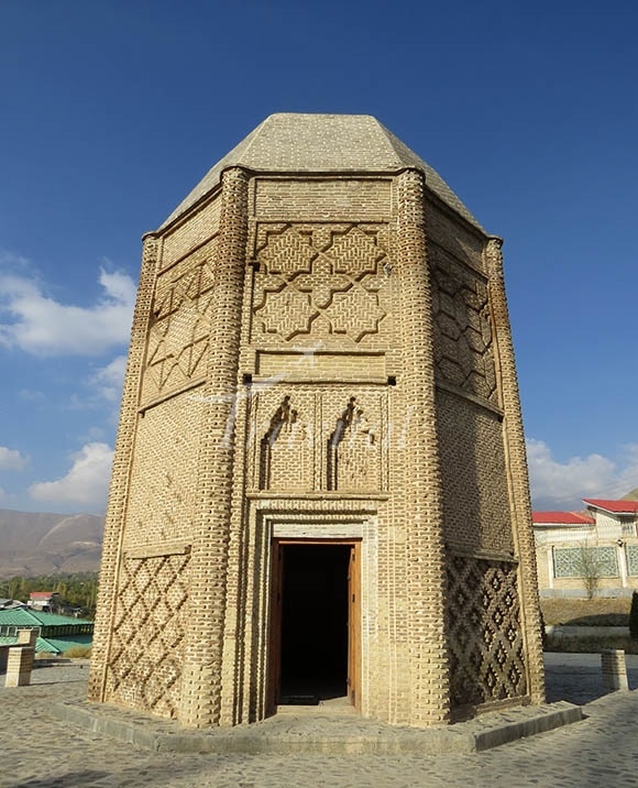 Sheikh Shebli Mausoleum and Tower – Damavand