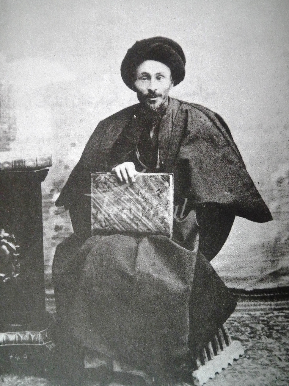 Seyed Jamaleddin Vaez Esfahani Grave – Borujerd
